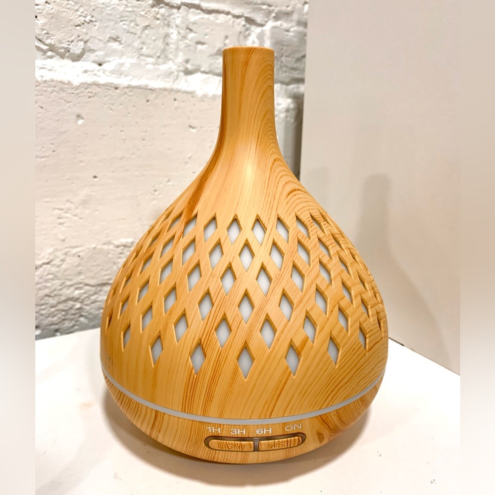 New Essential Oil Diffuser with Remote Control, 400ml Cool Mist Humidifier